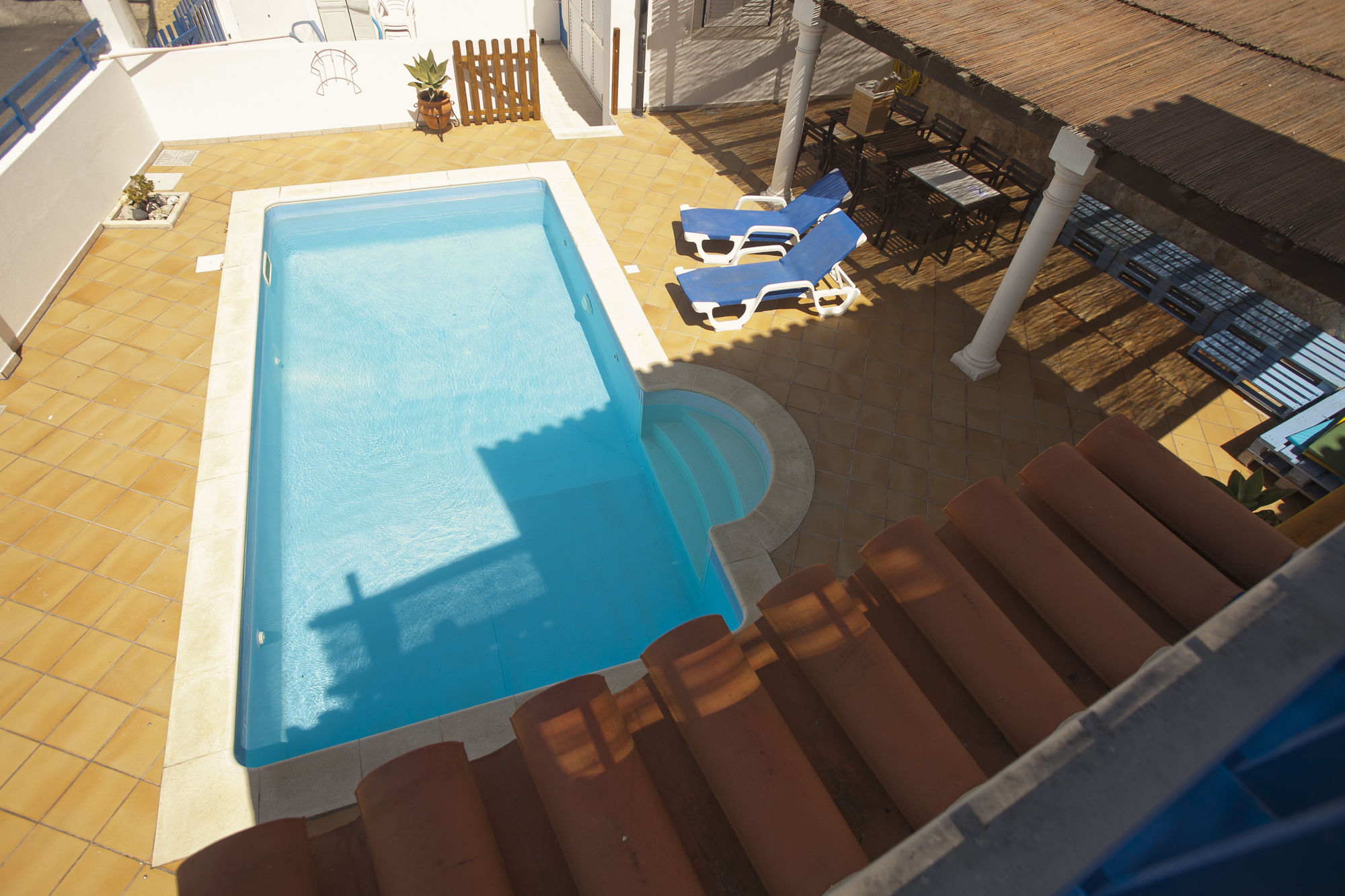 Ericeira Chill Hill Hostel & Private Rooms - Sea Food Exterior photo